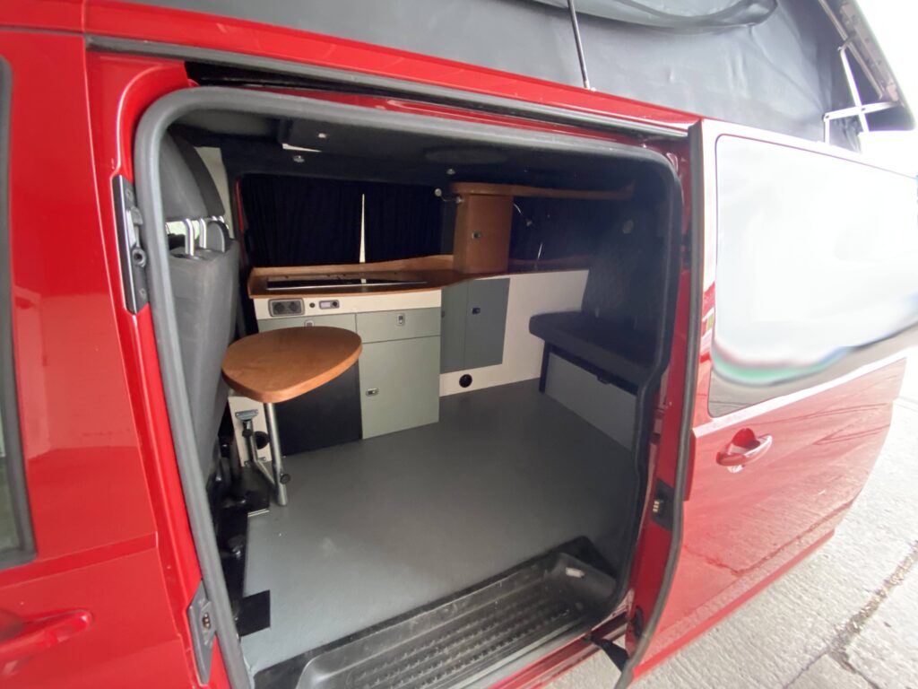 Unfollow VW T6 camper conversion